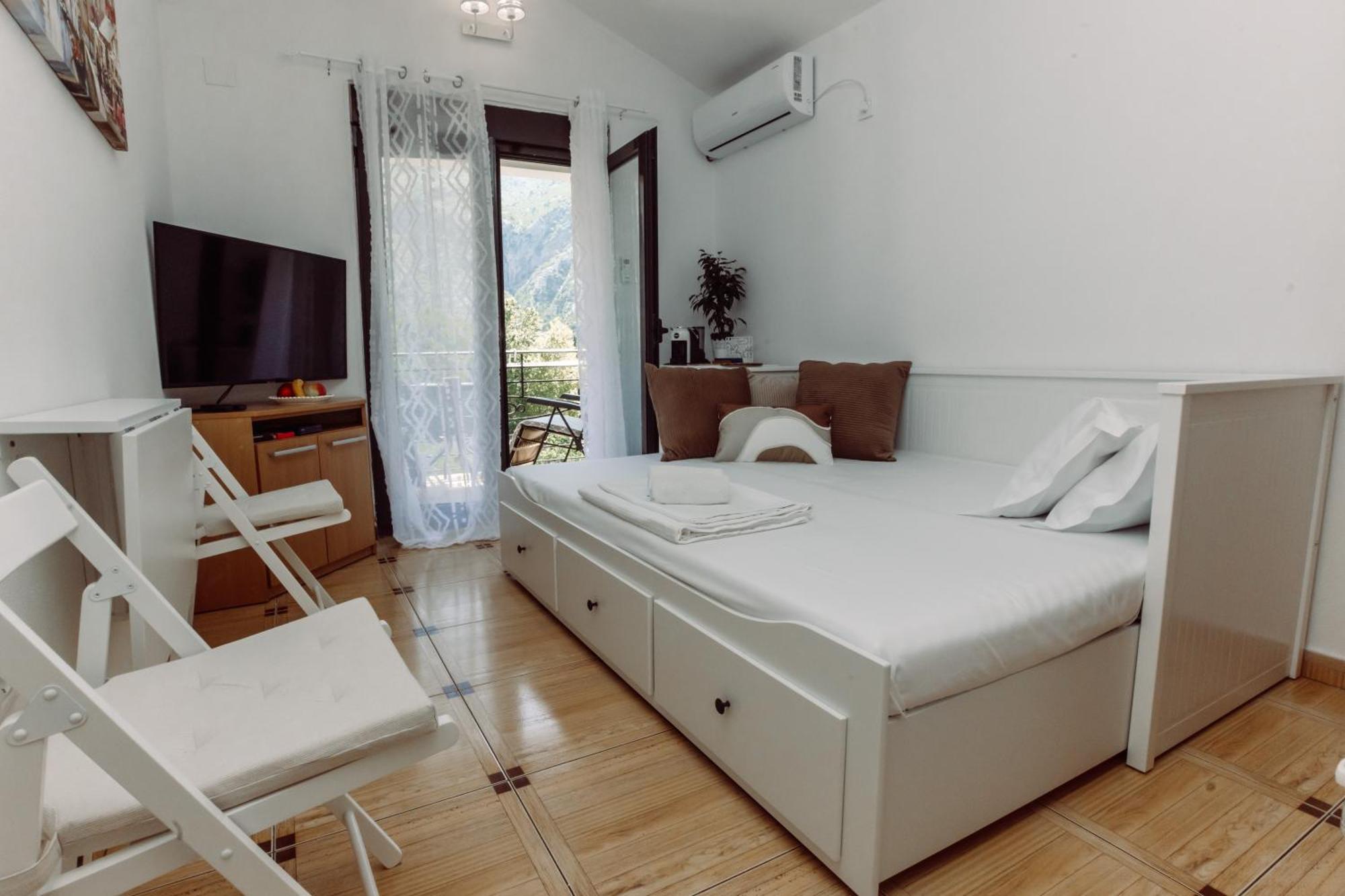 Zoi Apartment Котор Экстерьер фото